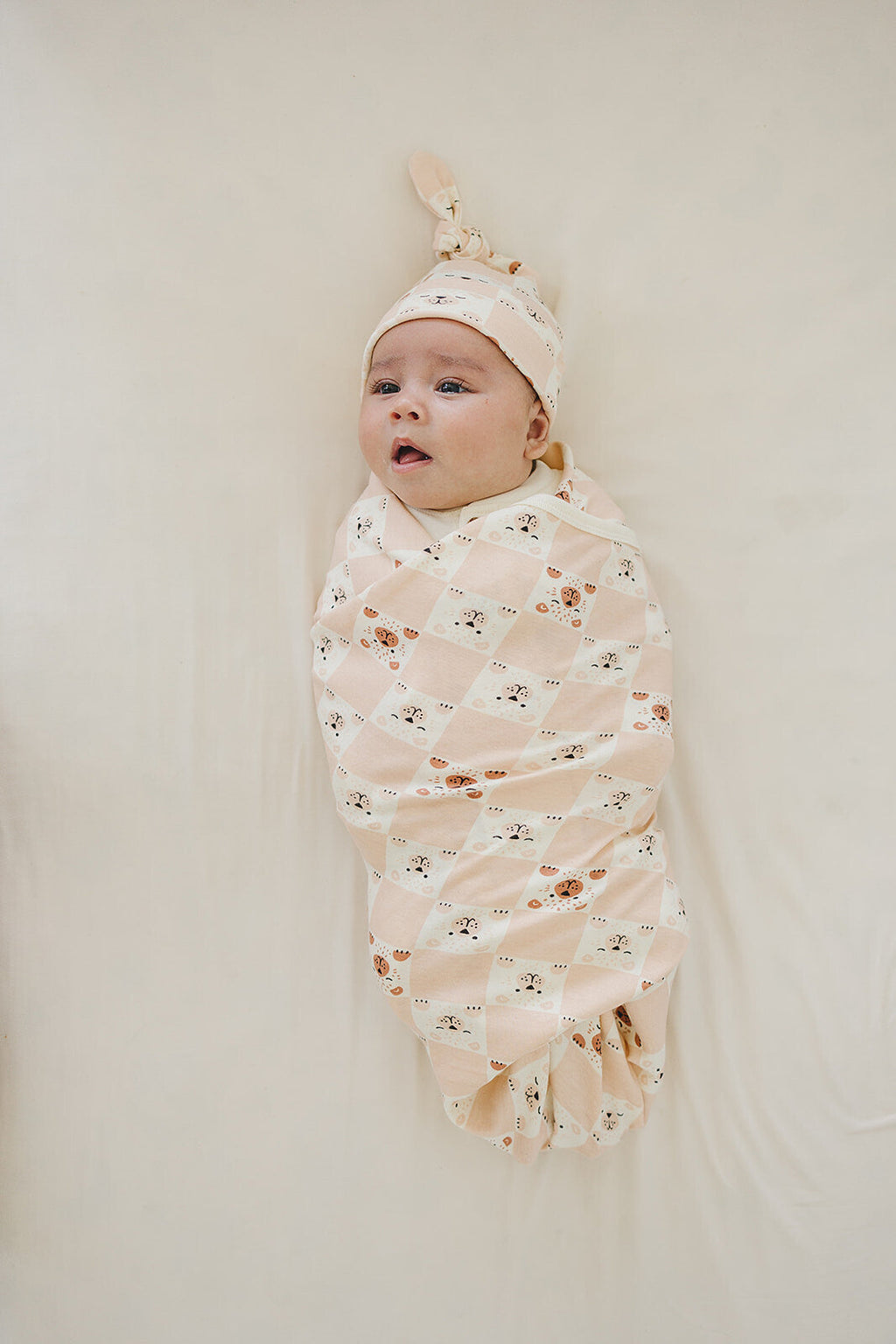 GOTS Certified Organic Cotton Hat - Checkered Bear