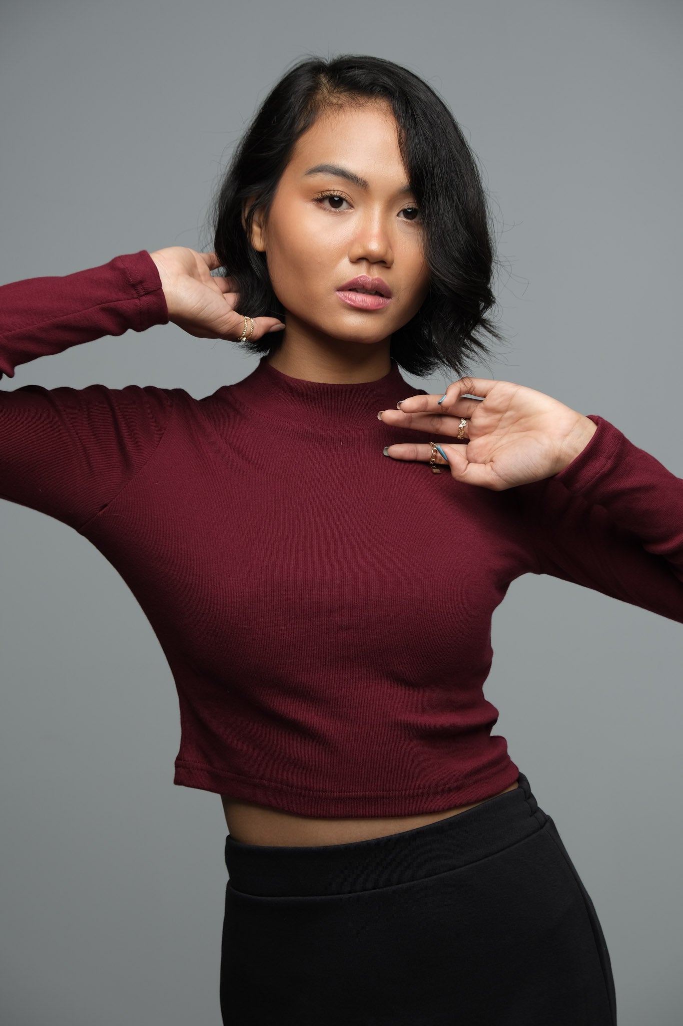 boupha mock neck crop top