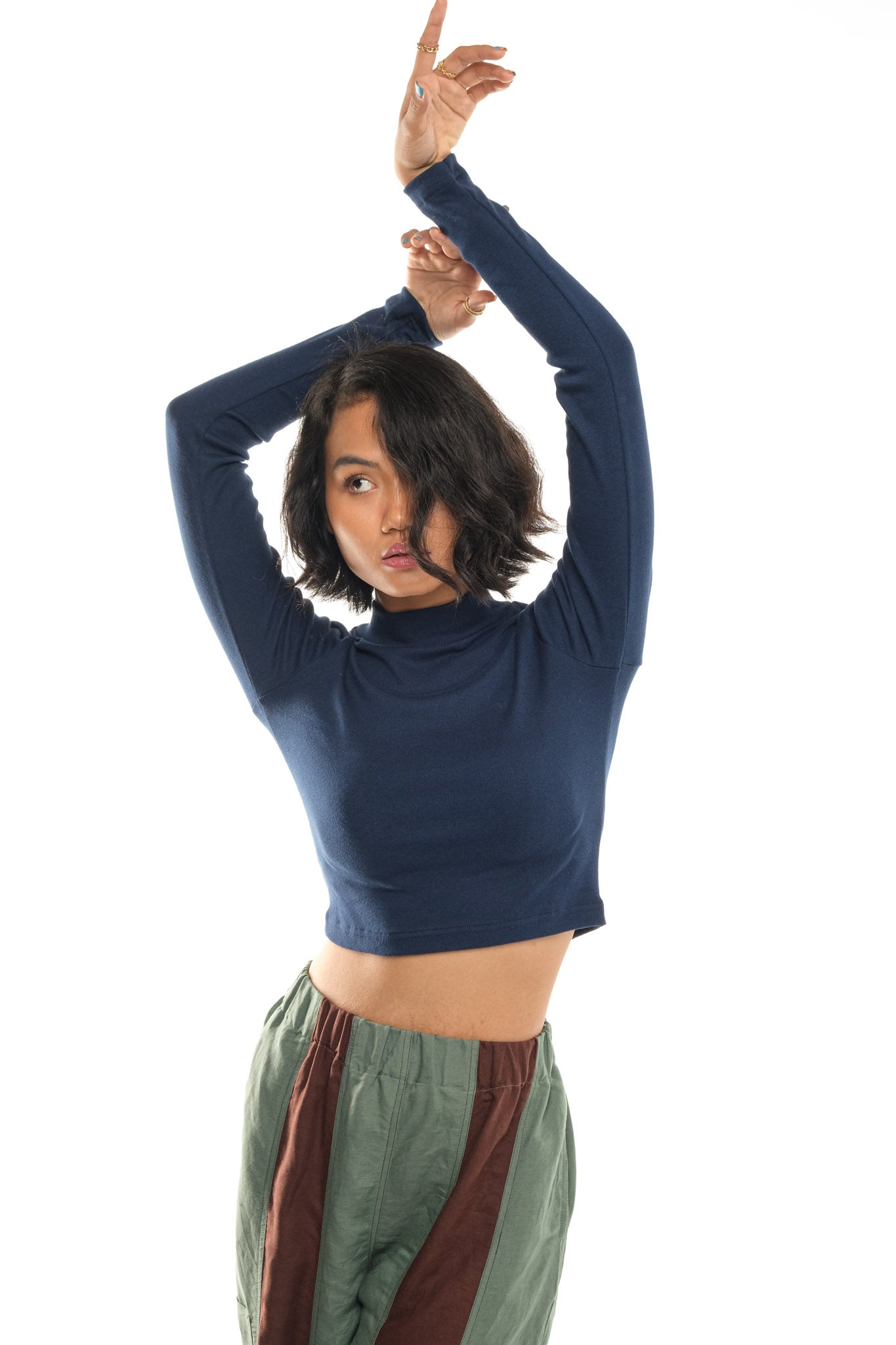 boupha mock neck crop top