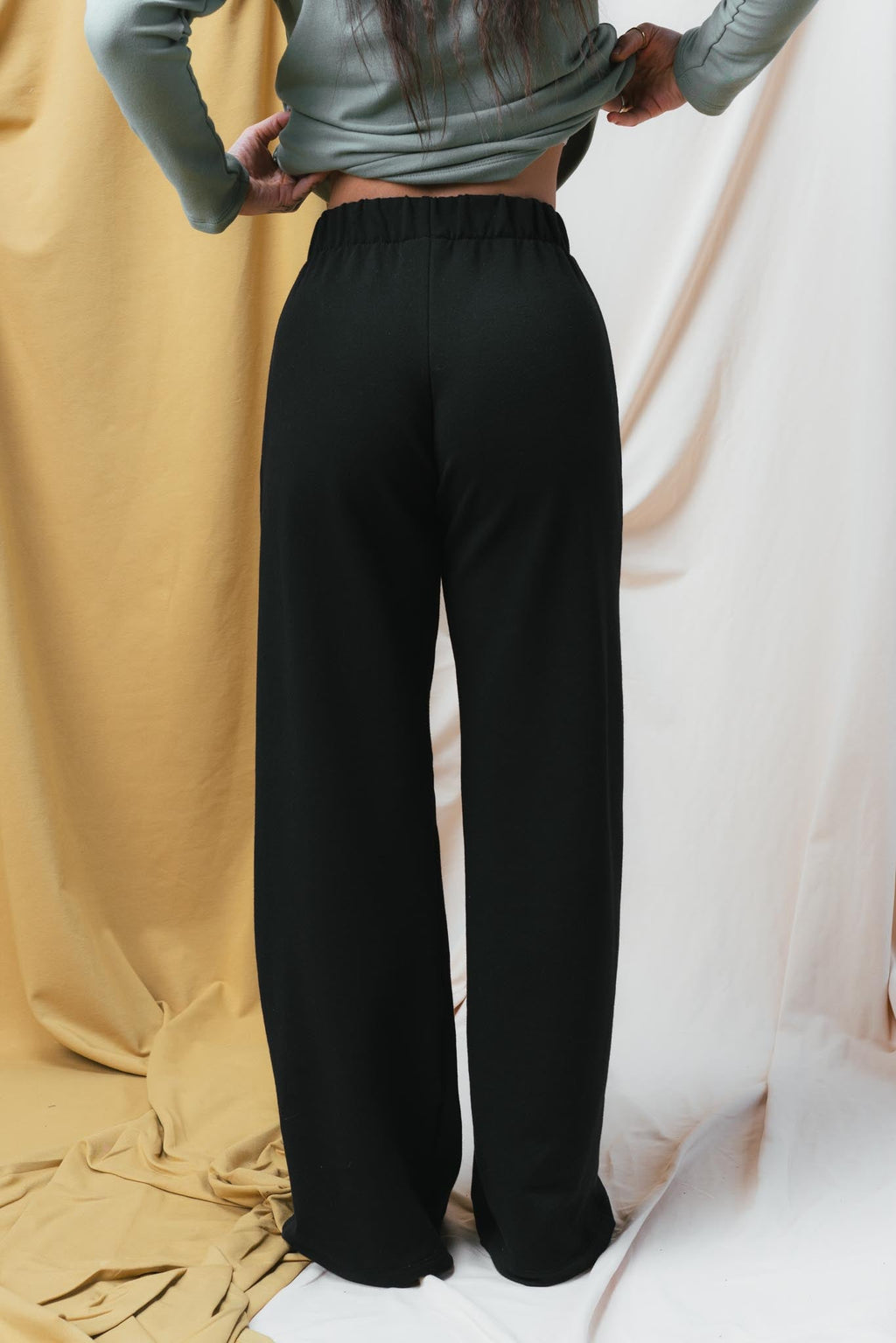 Greta Pant in Licorice