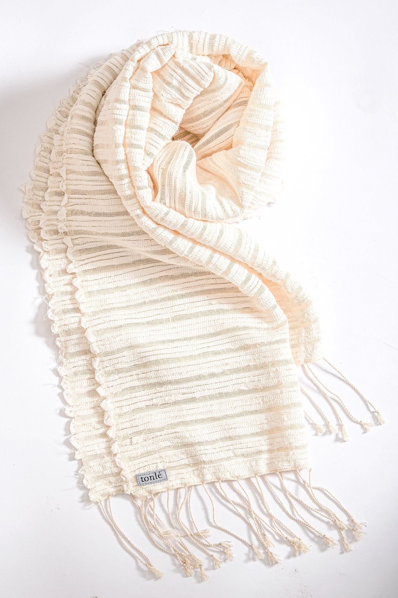 nisai handwoven scarf