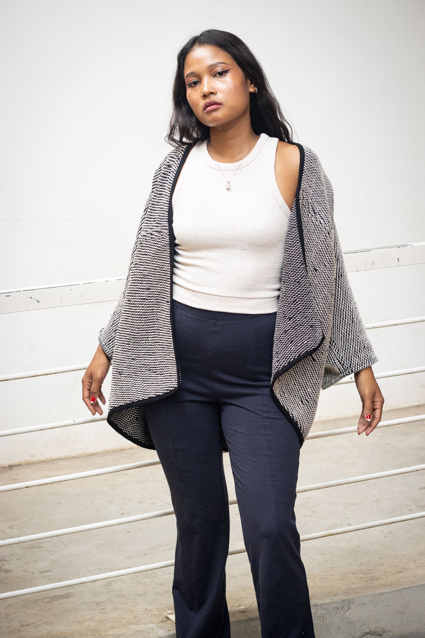 Handwoven Cropped Jacket - KaTik