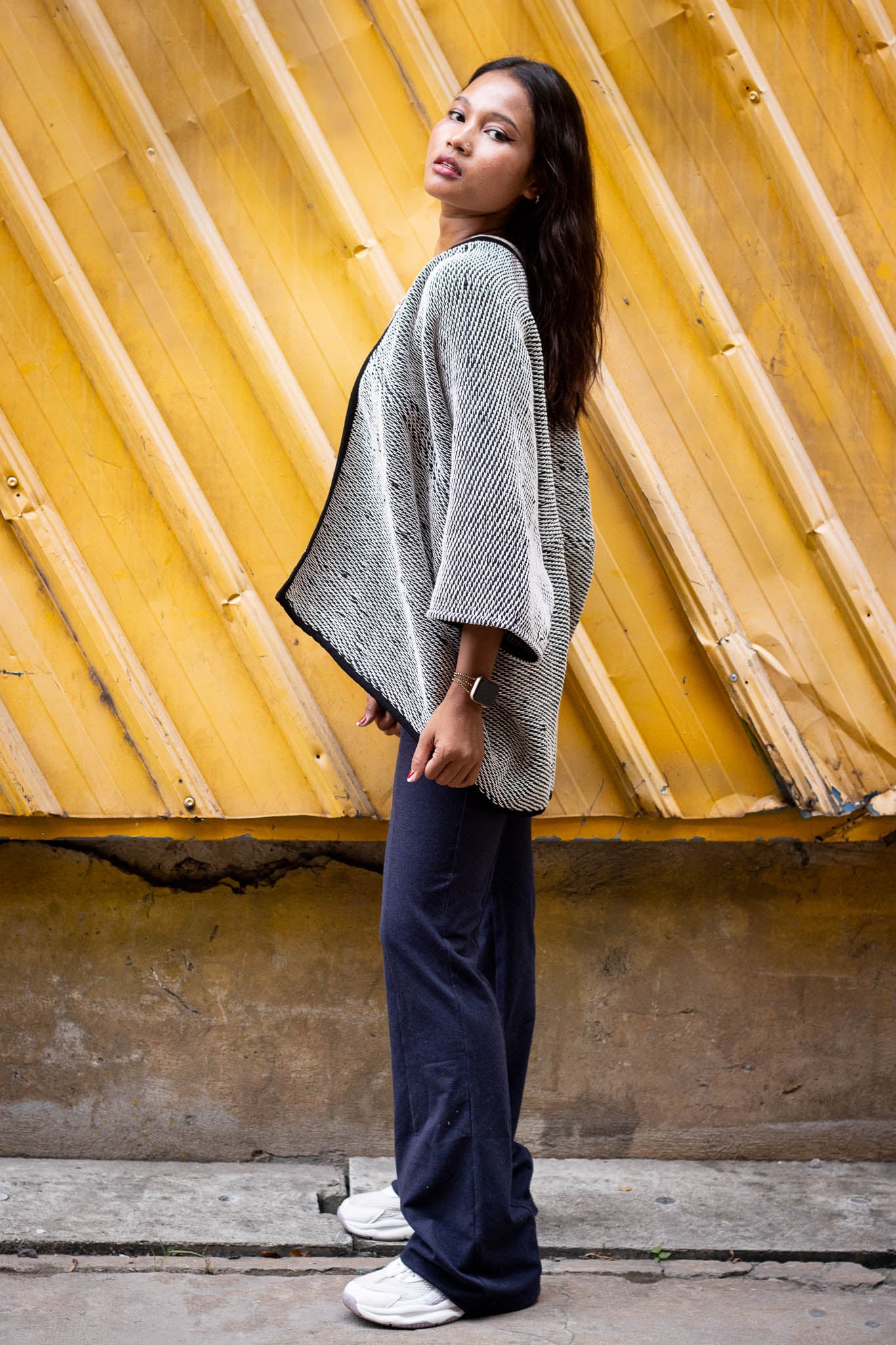 Handwoven Cropped Jacket - KaTik